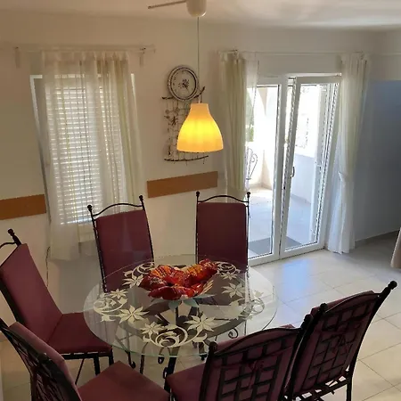 Gemuetliches Haus In Mit Meerblick Casa vacanze Mali Drvenik